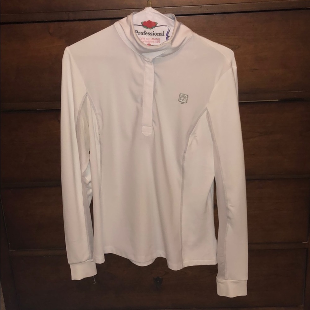 Romfh show shirt